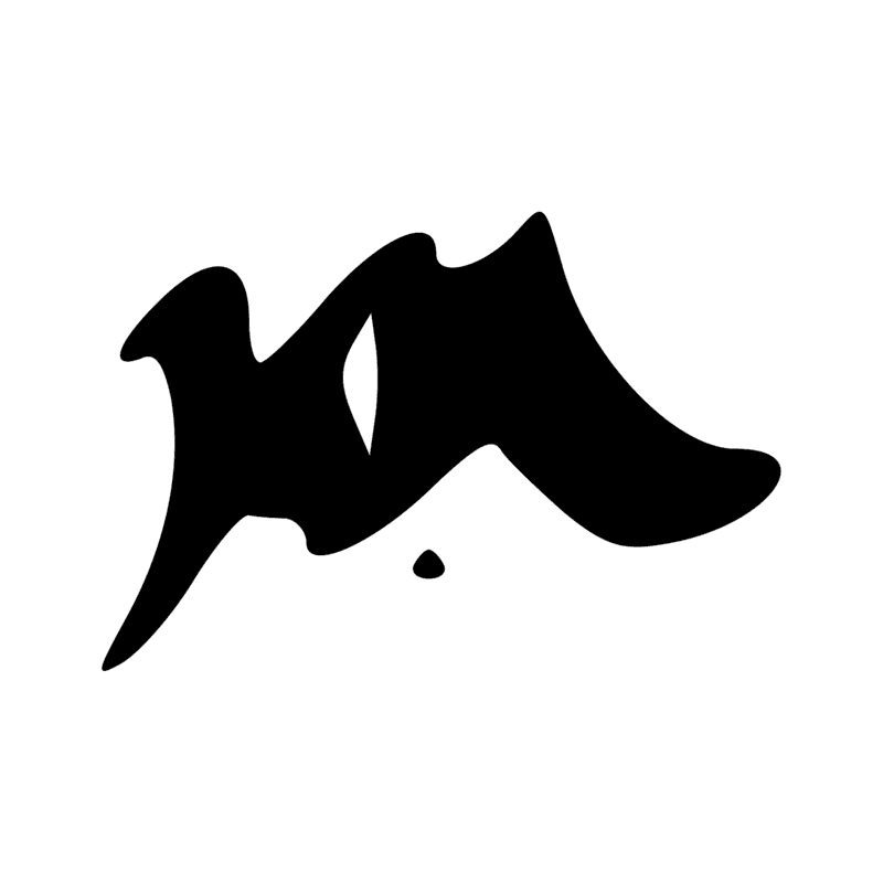 W8 — Vase de granit rouge